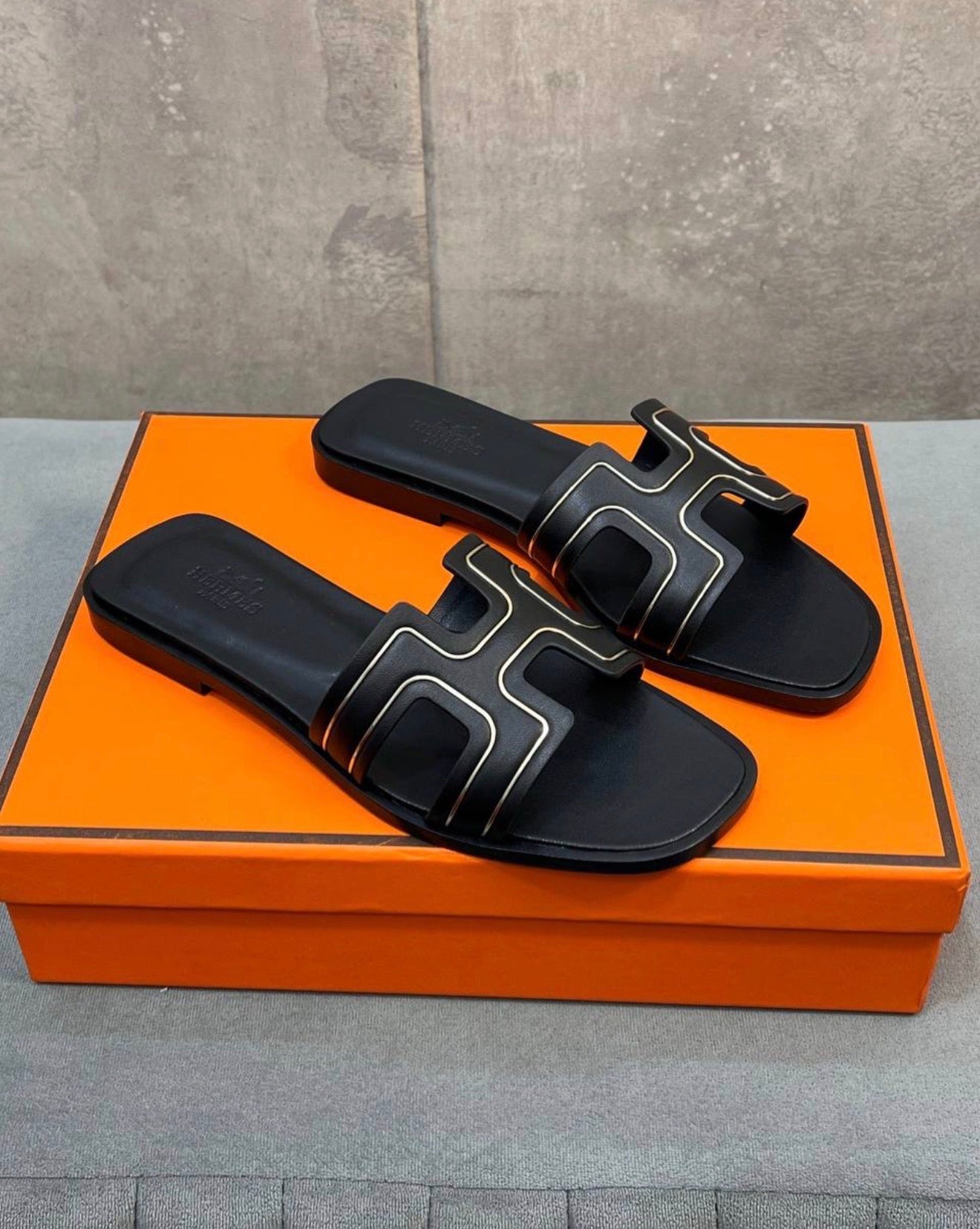 Oran Sandals