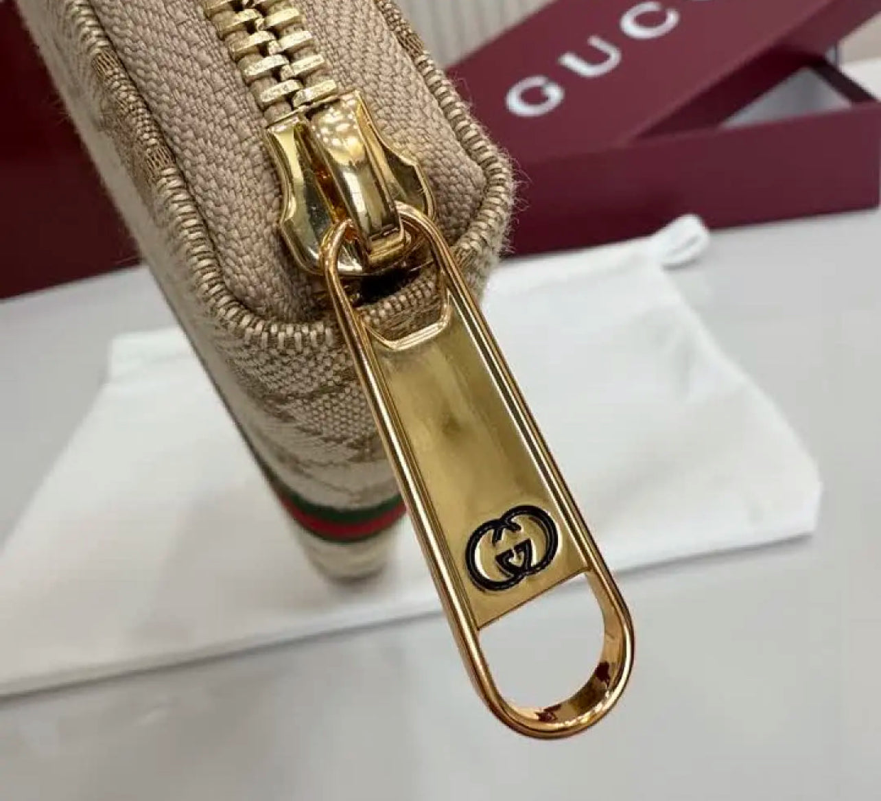 Zippy Wallet