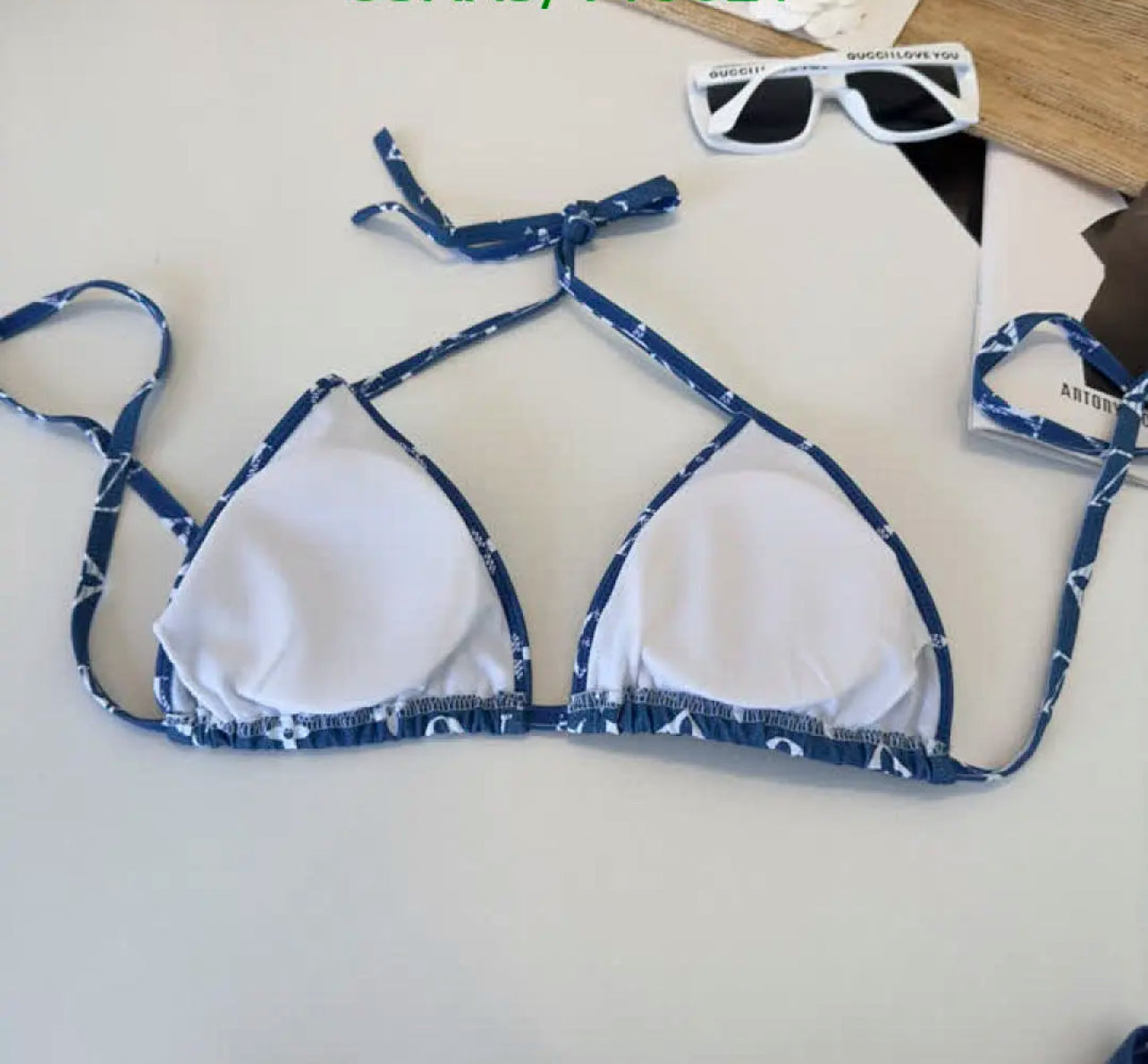 Logo Bikini