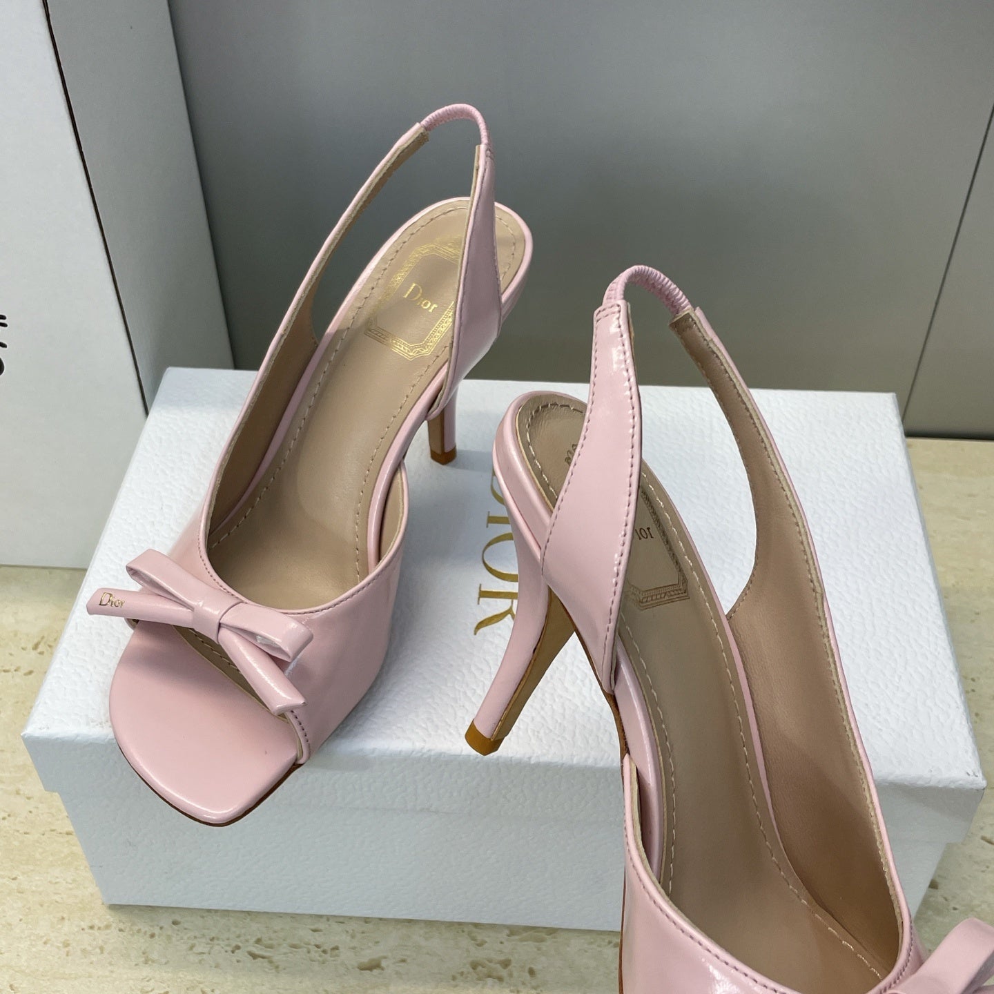 Bow Sandals