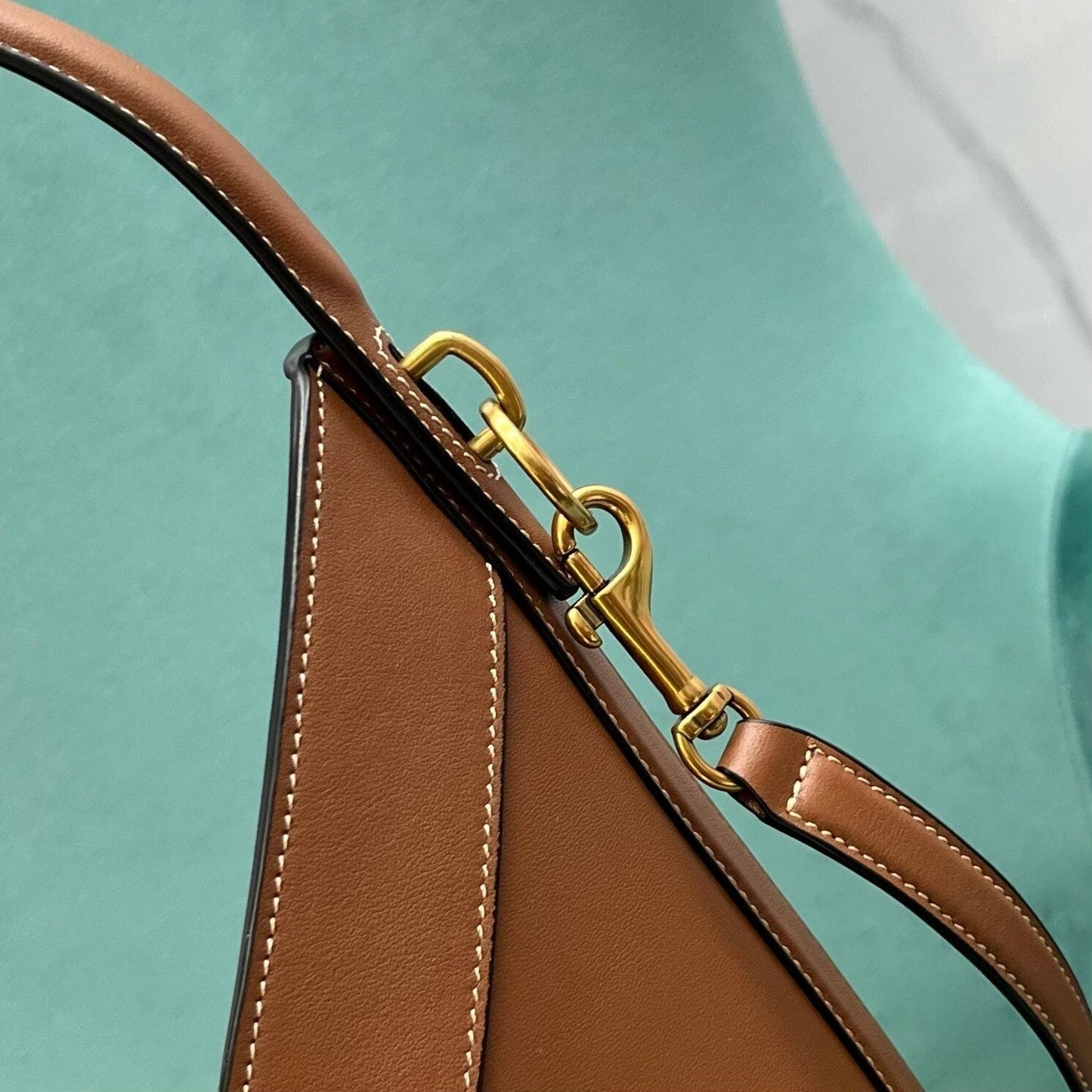 Y Bucket Bag