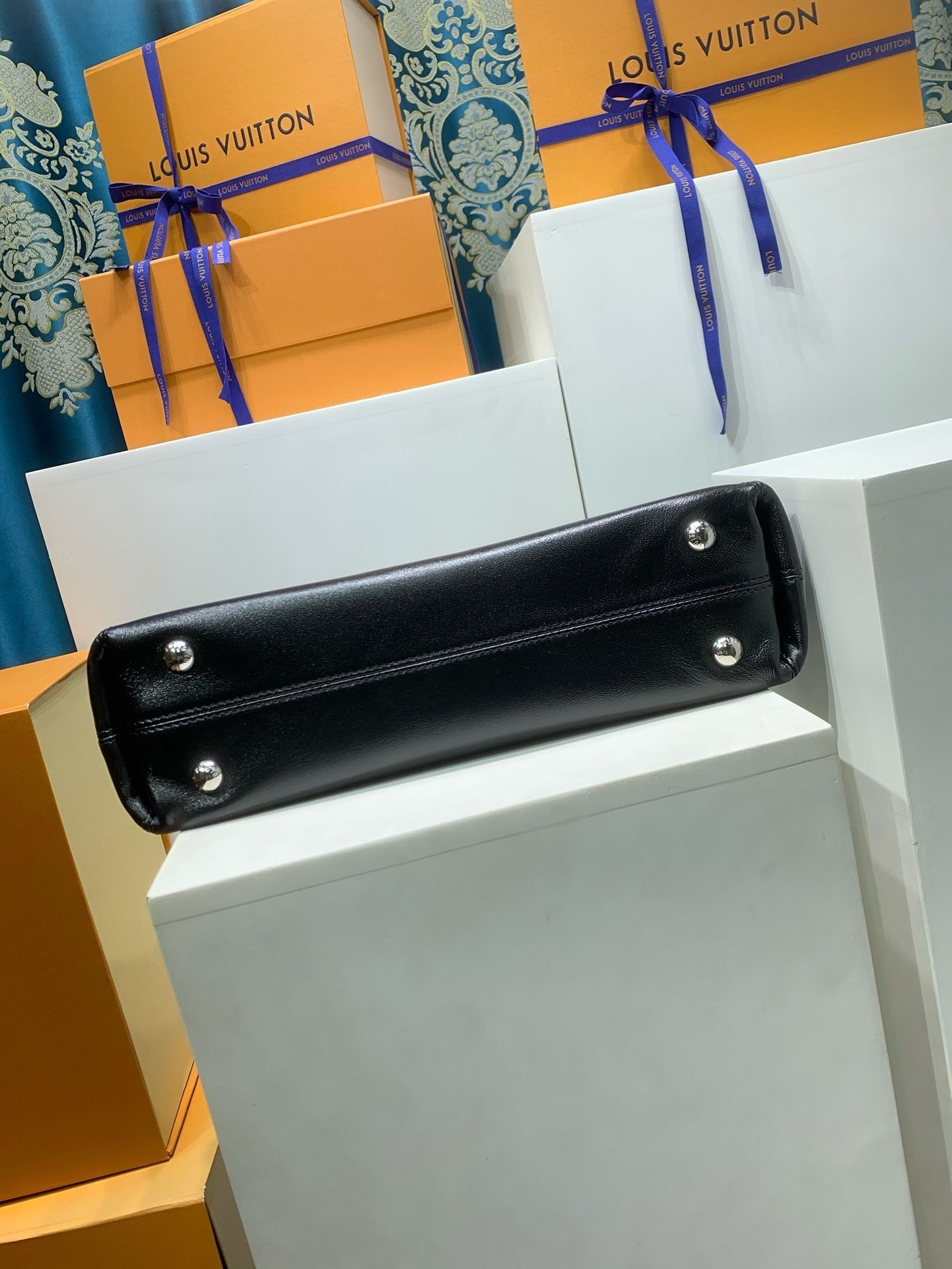 East West Carryall