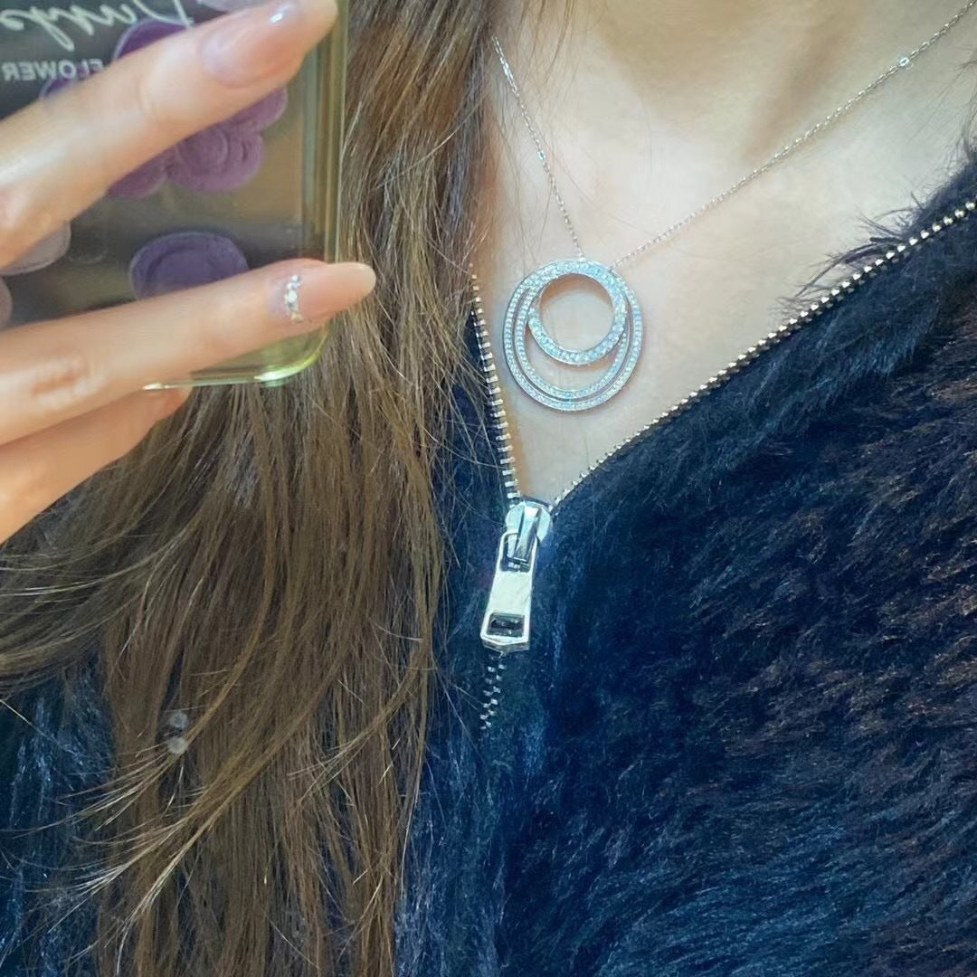 Etincelle Necklace