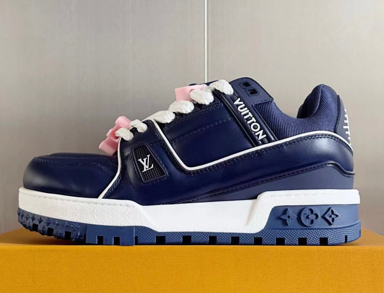 Logo Trainers