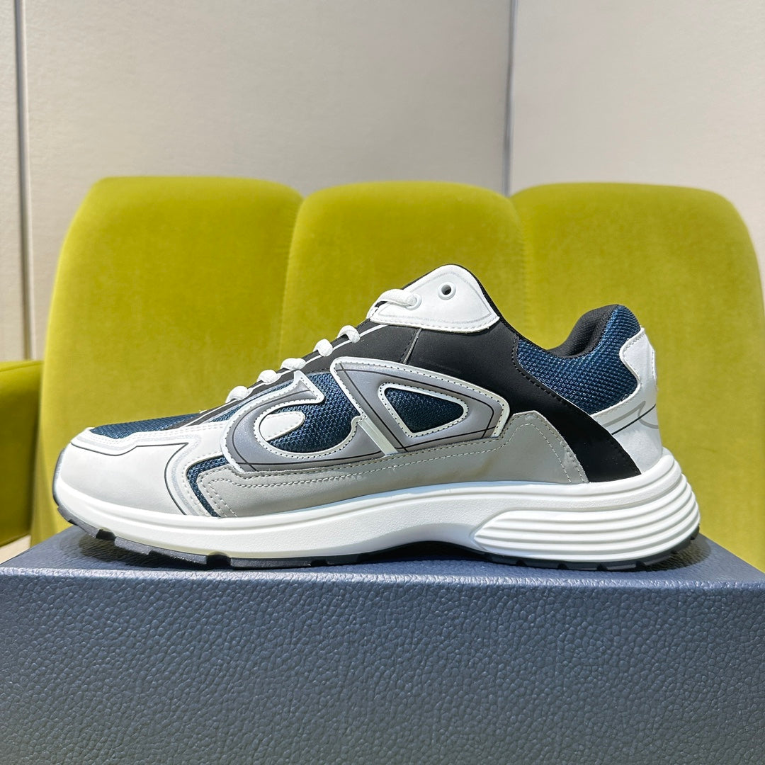 B30 Trainers