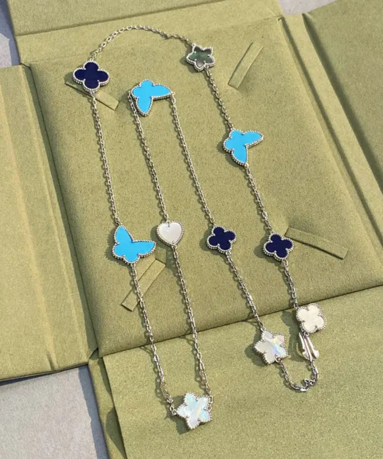 Alhambra Necklace