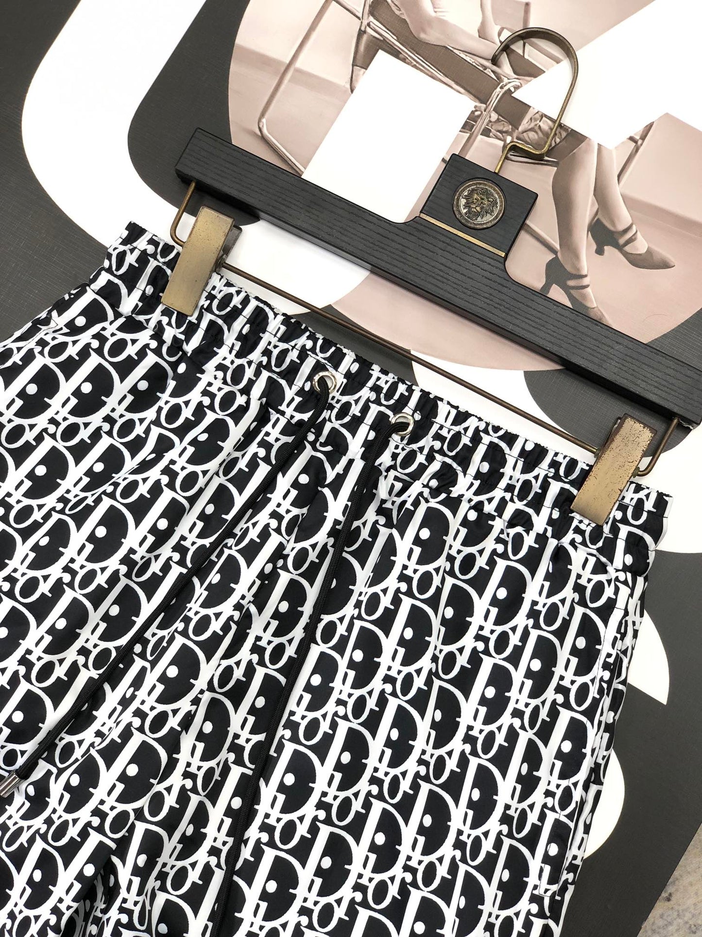 Logo Shorts