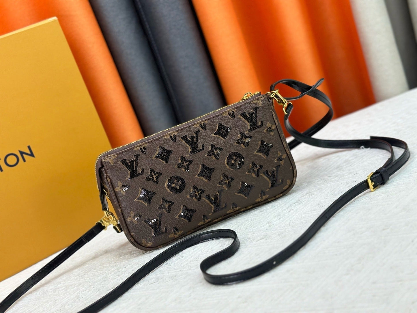 Pochette Accessories