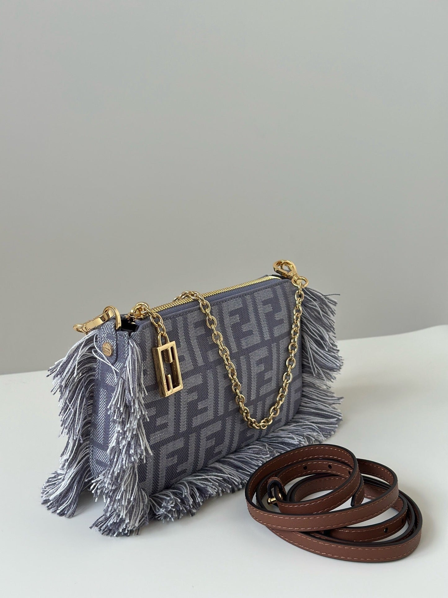 Baguette Pouch