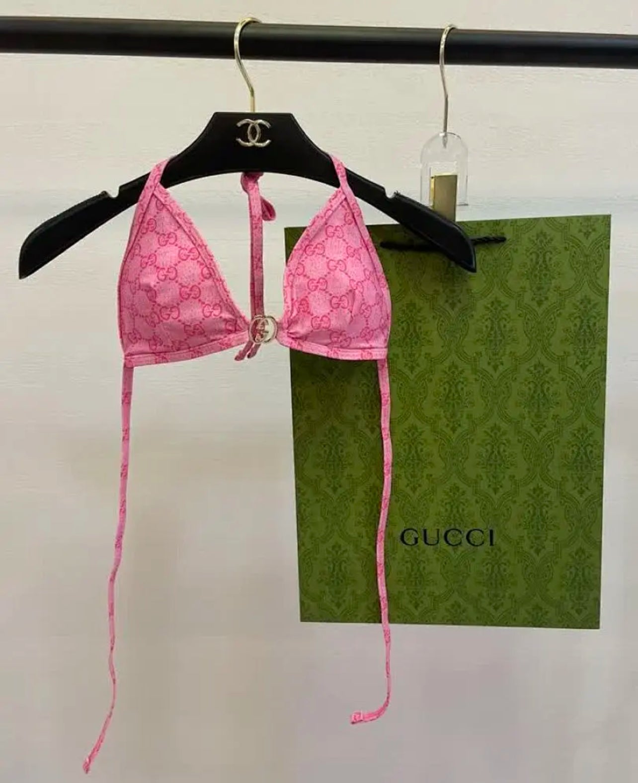 Logo Bikini