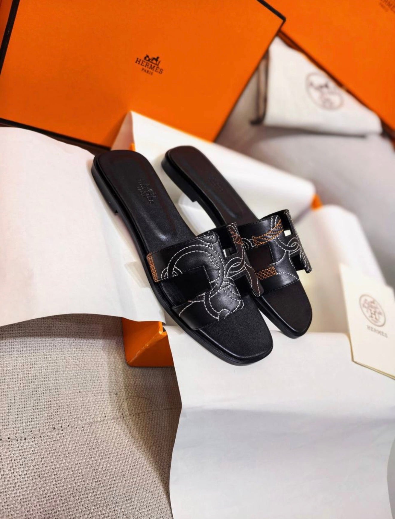 Oran Sandals
