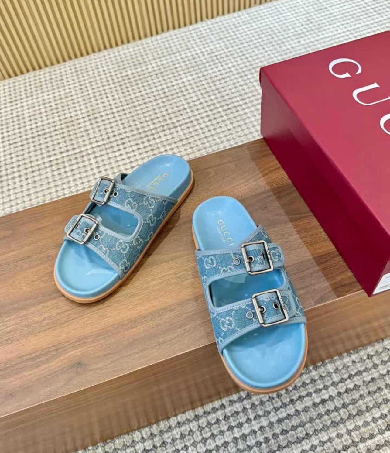 GG Sandals