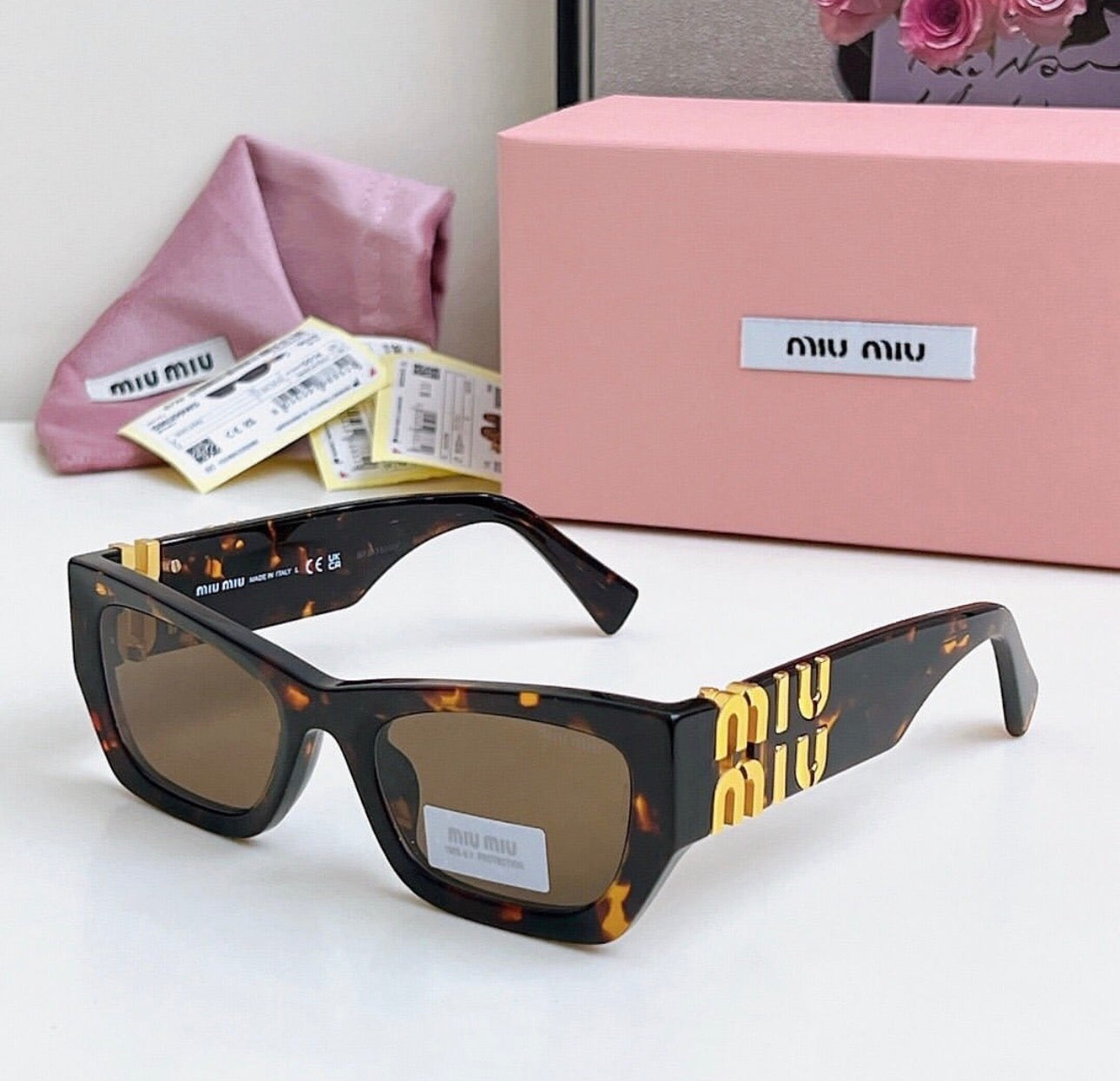 Logo Sunglasses