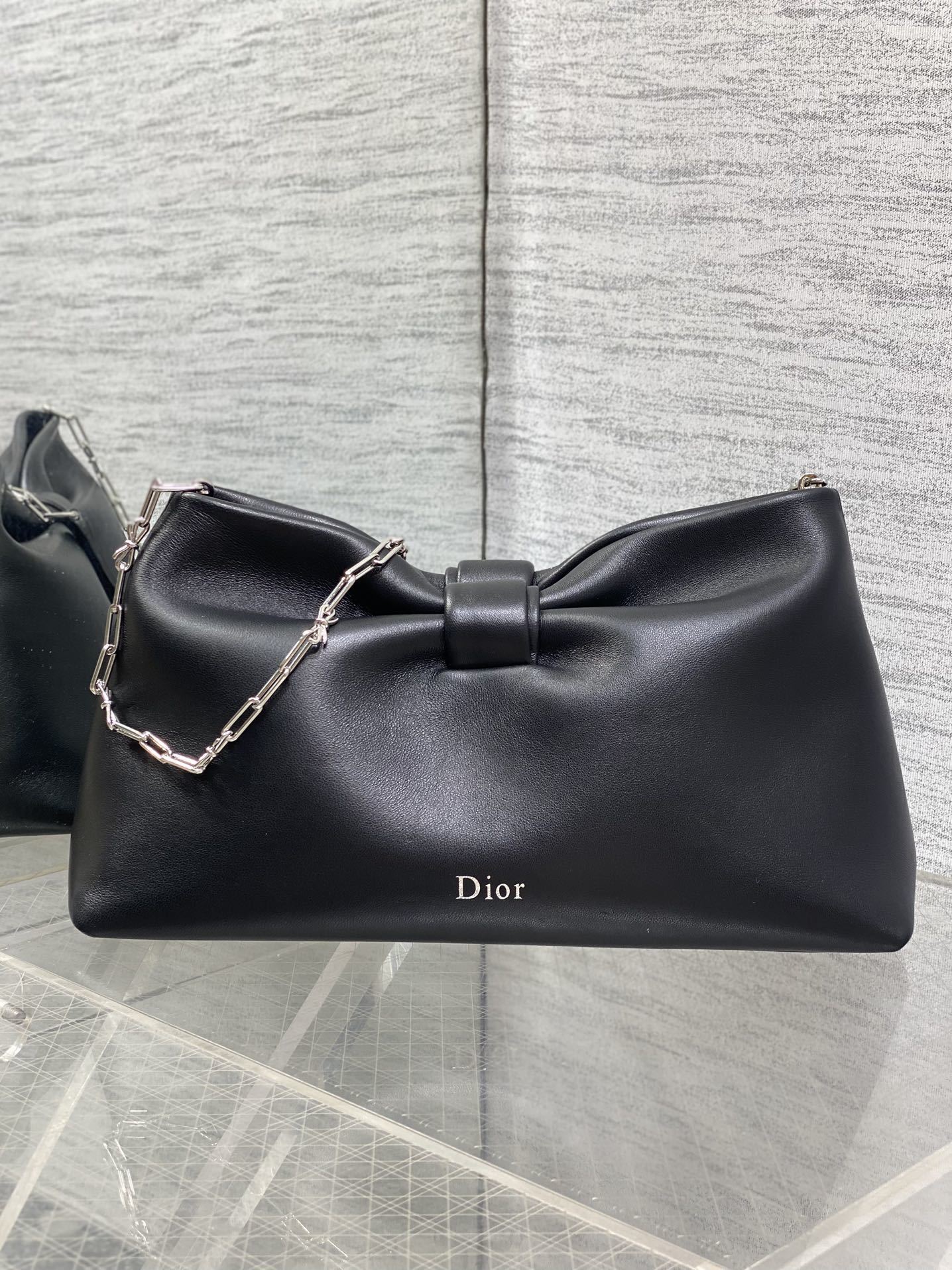 Medium Bow Bag