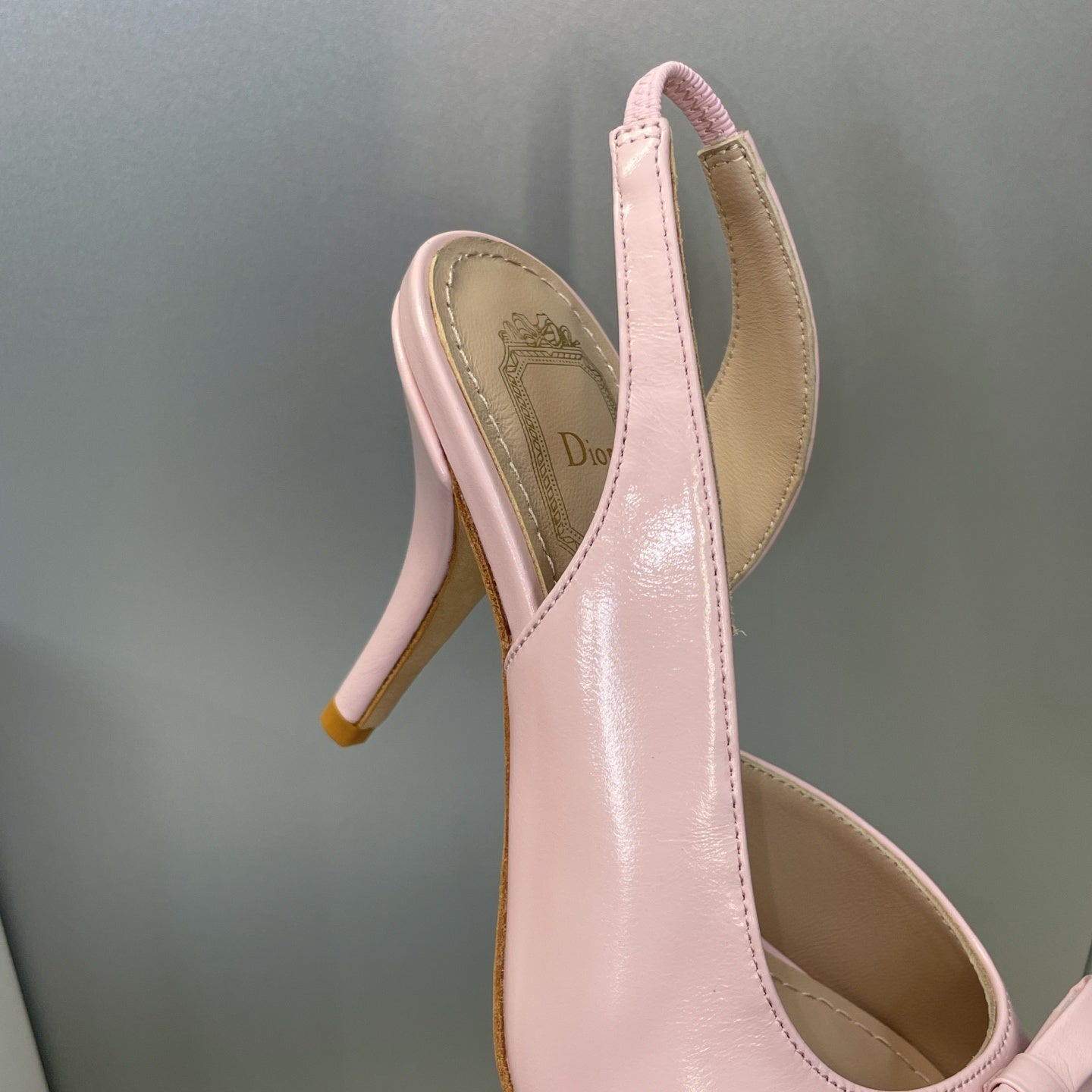 Bow Sandals