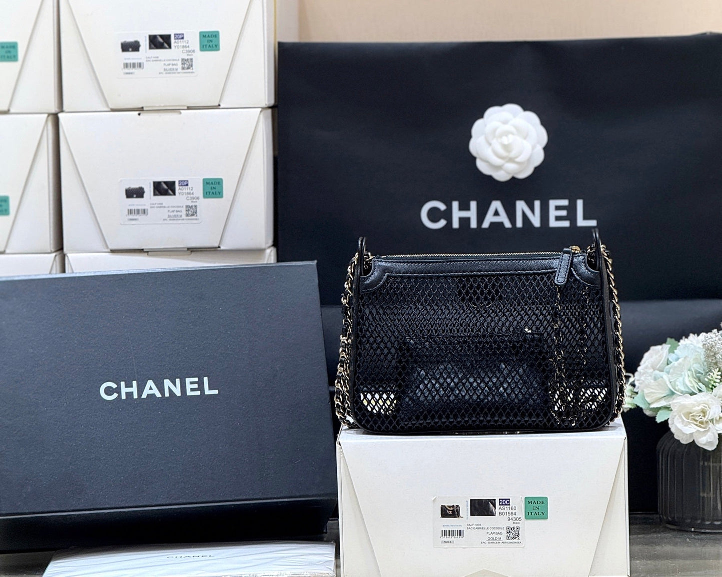Mesh Chain Clutch