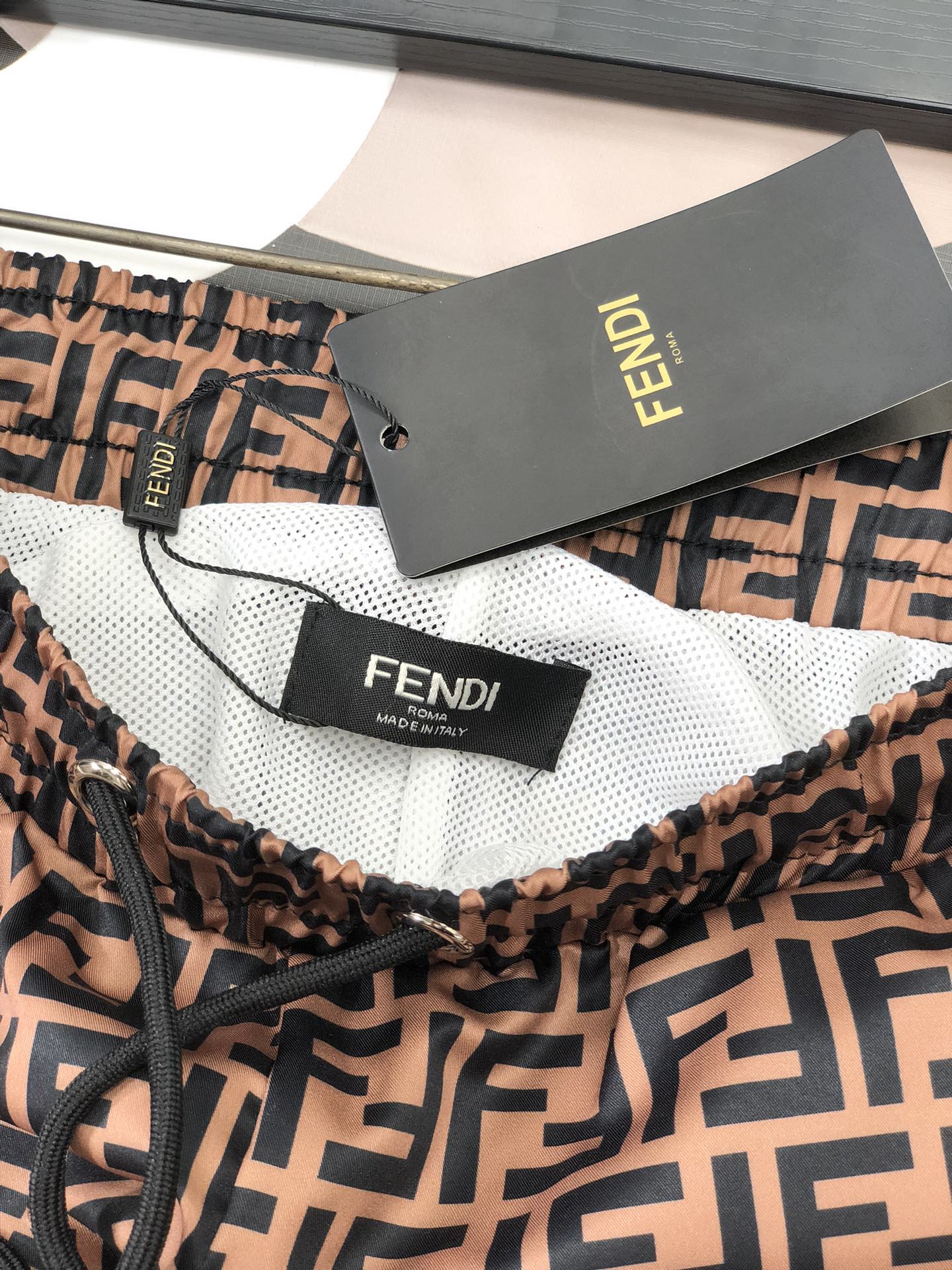 Logo Shorts