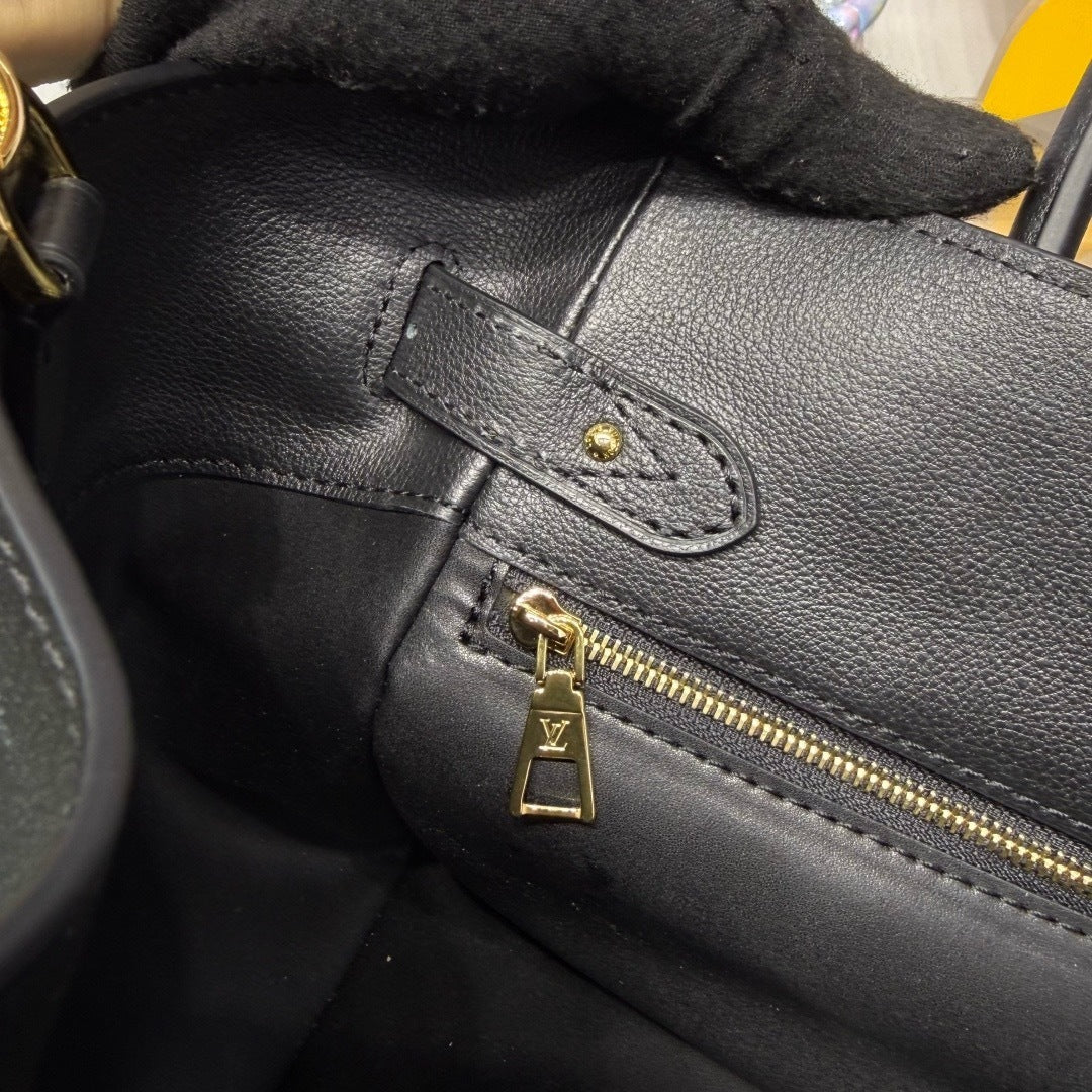 Vendome Tote