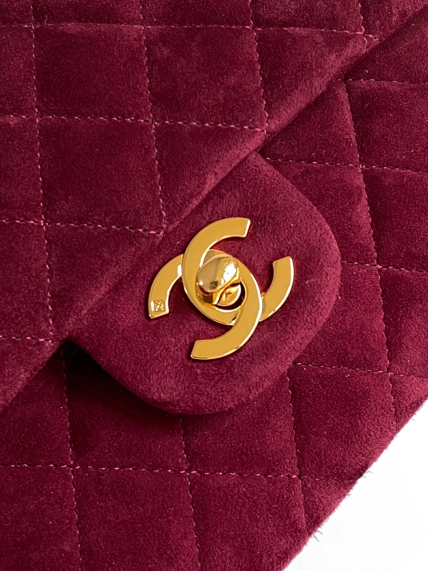 Suede Classic Flap