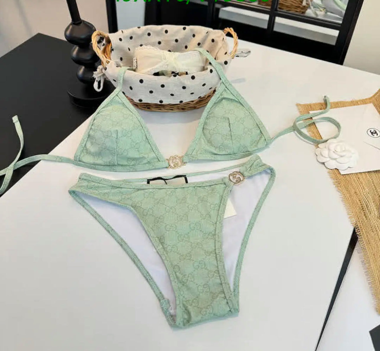 Logo Bikini