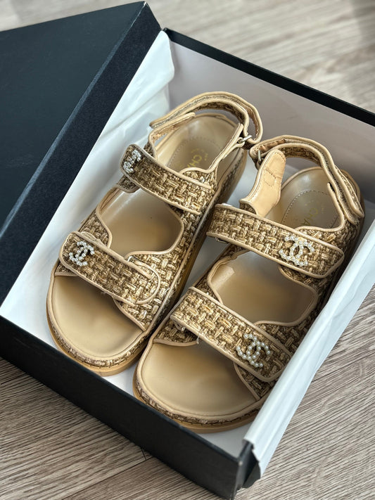 Beige strap sandals