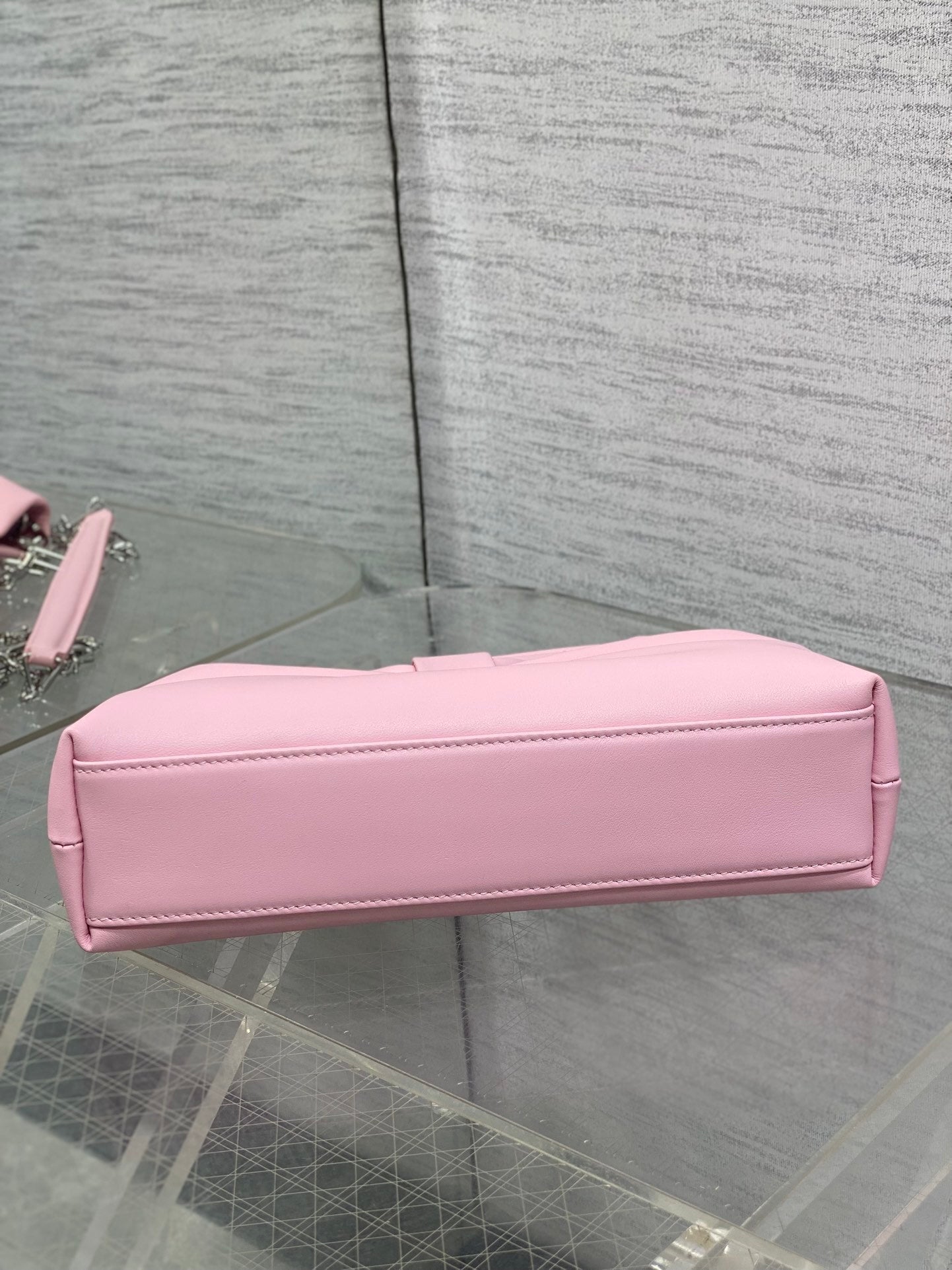 Medium Bow Bag