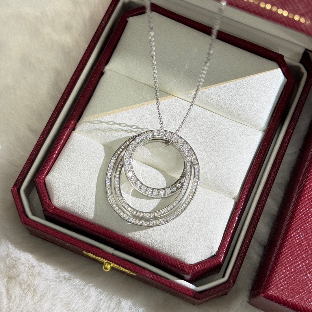 Etincelle Necklace