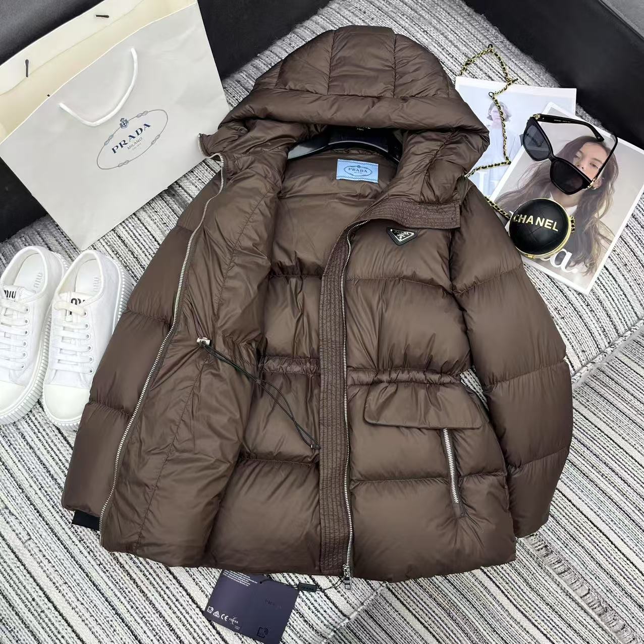 Logo Jacket