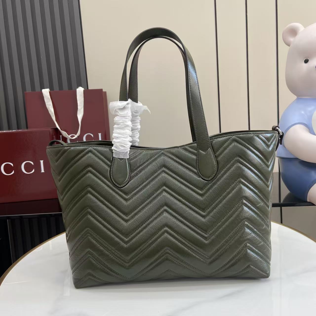 GG Tote
