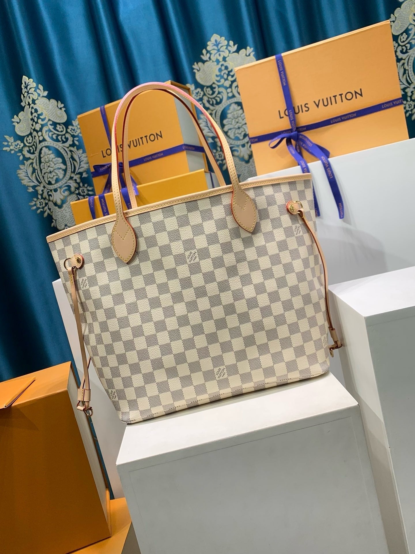 Neverfull PM