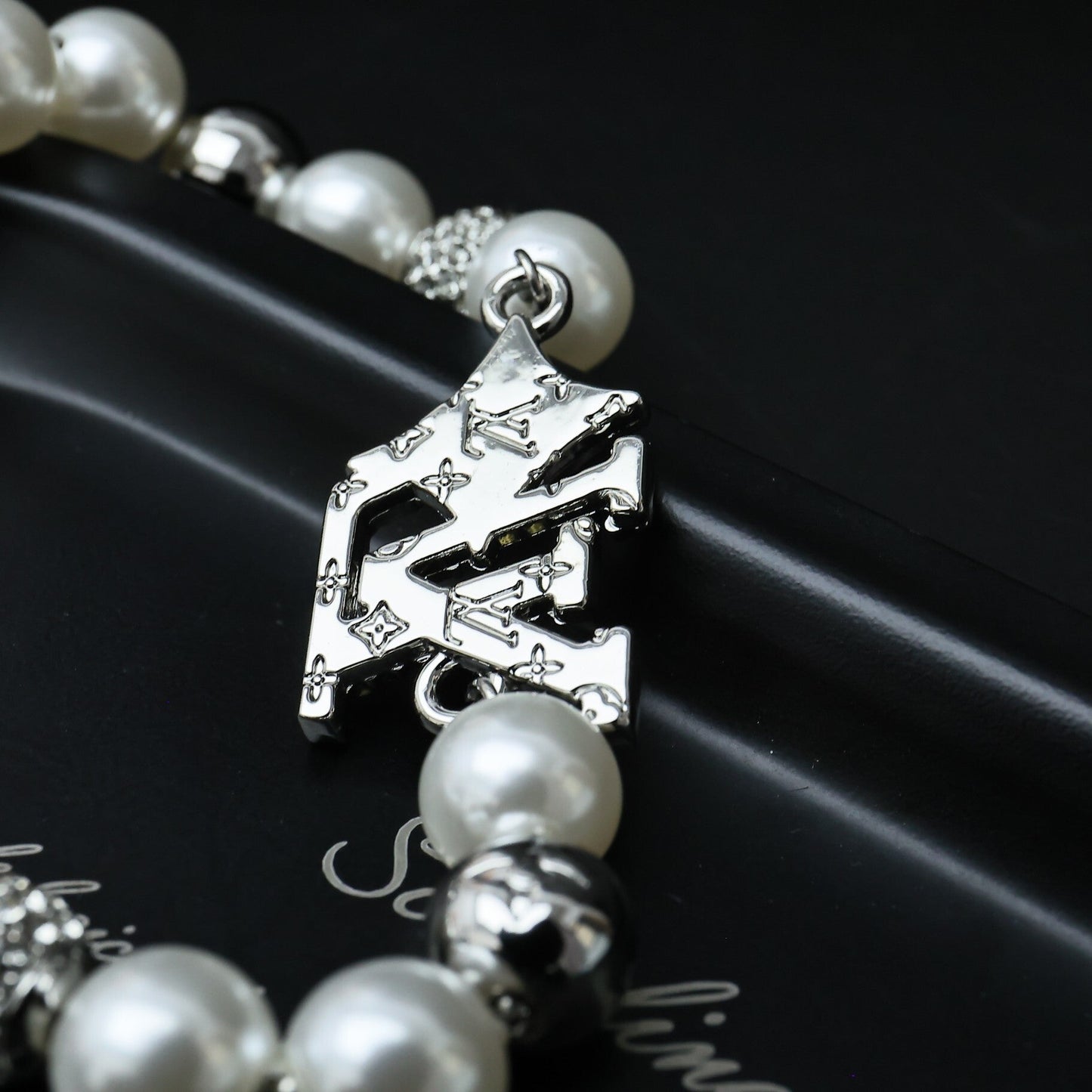 Pearl Set