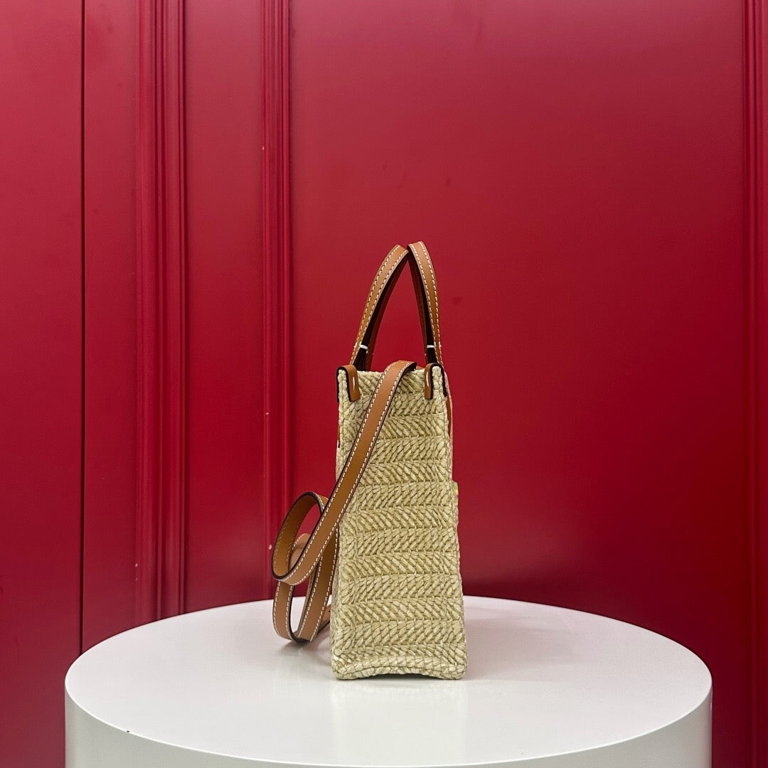 Mini Straw Tote