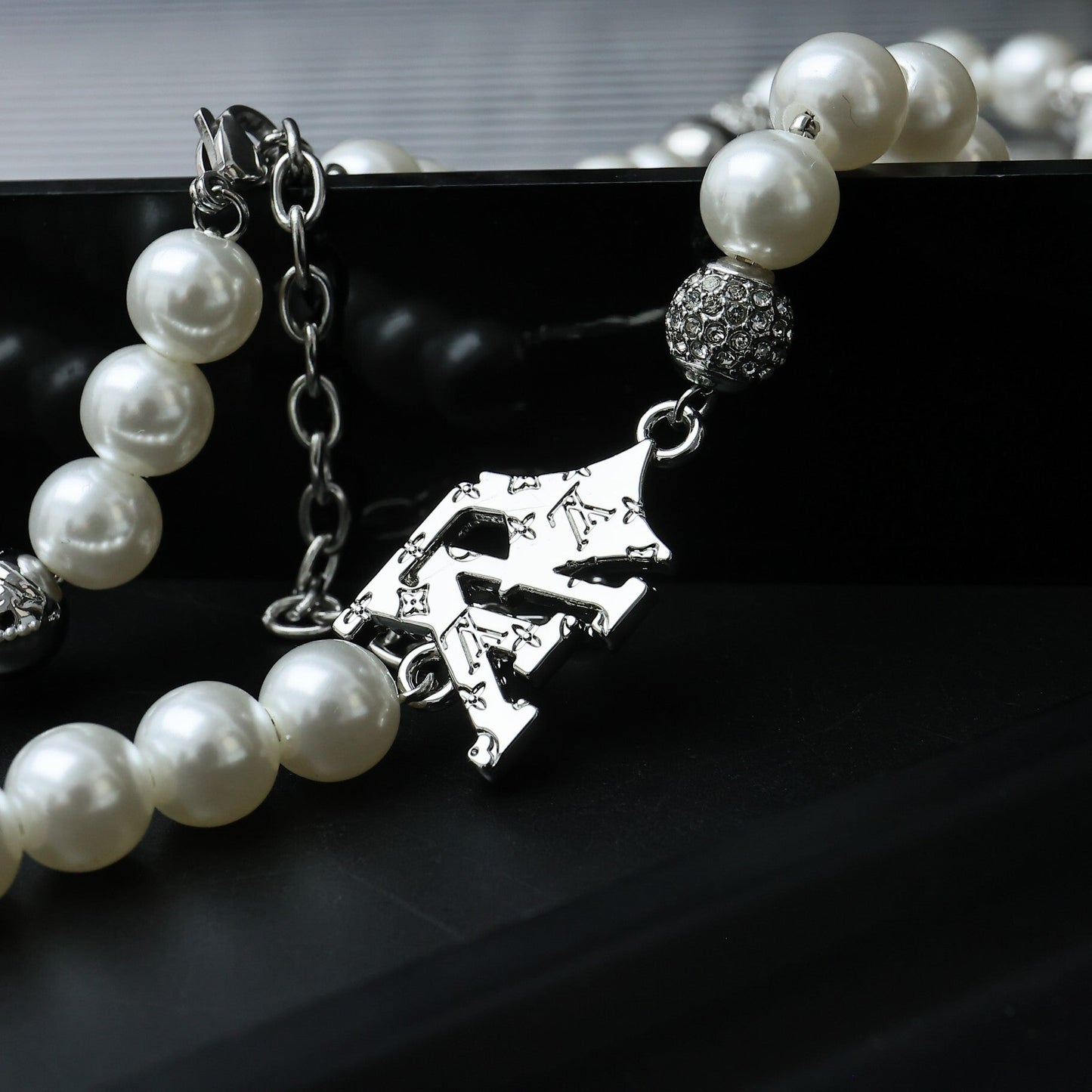 Pearl Set