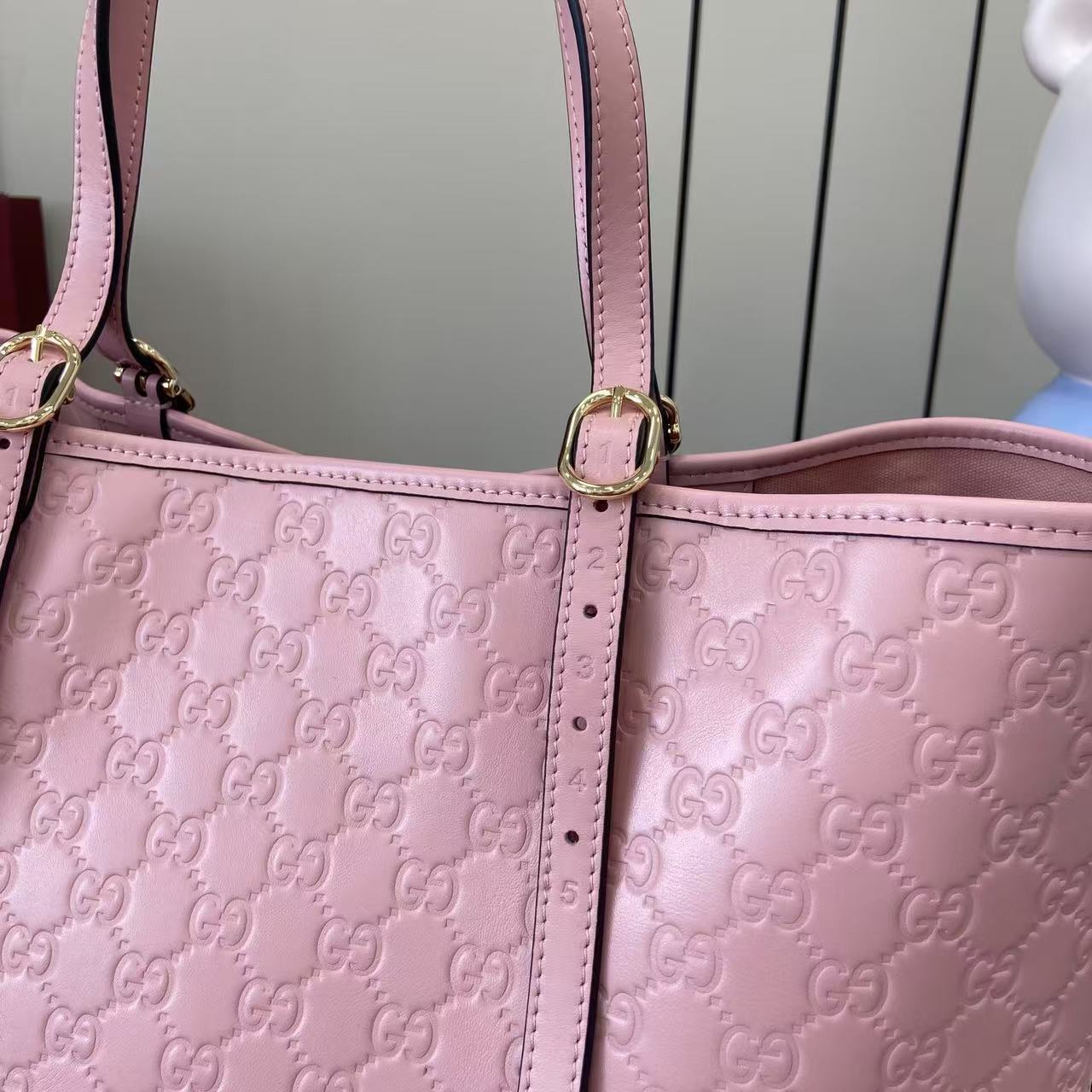 GG Tote