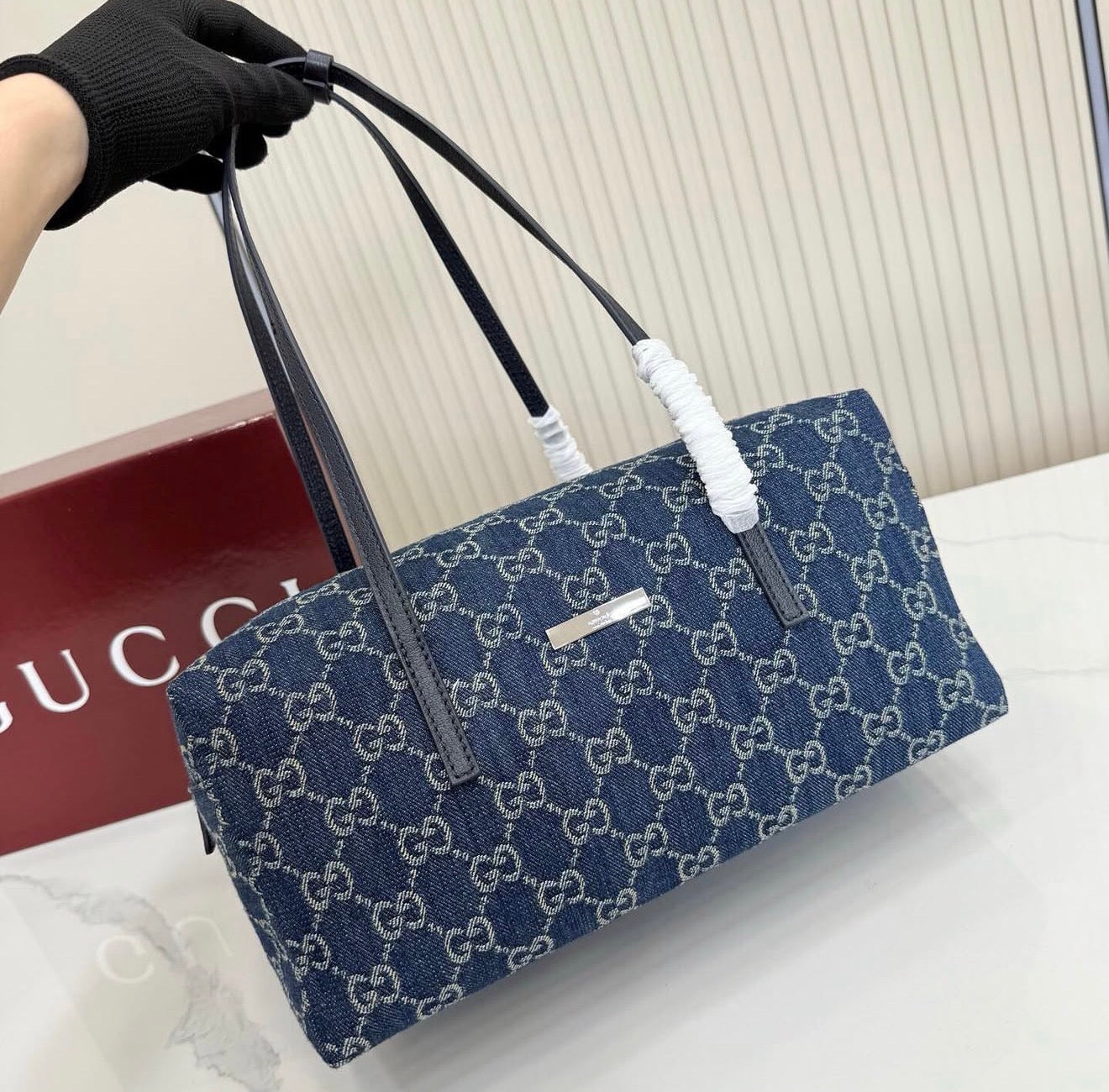 Medium Boston Bag