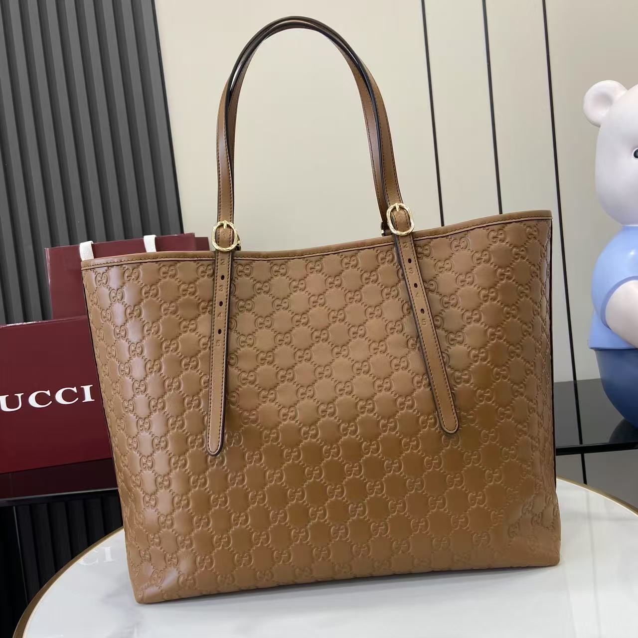 GG Tote