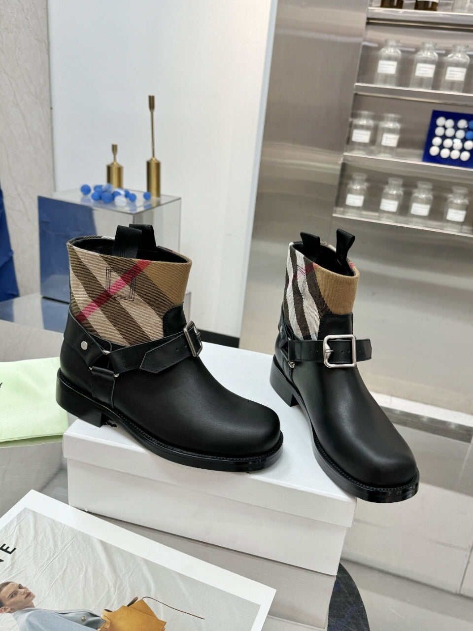 Check Boots