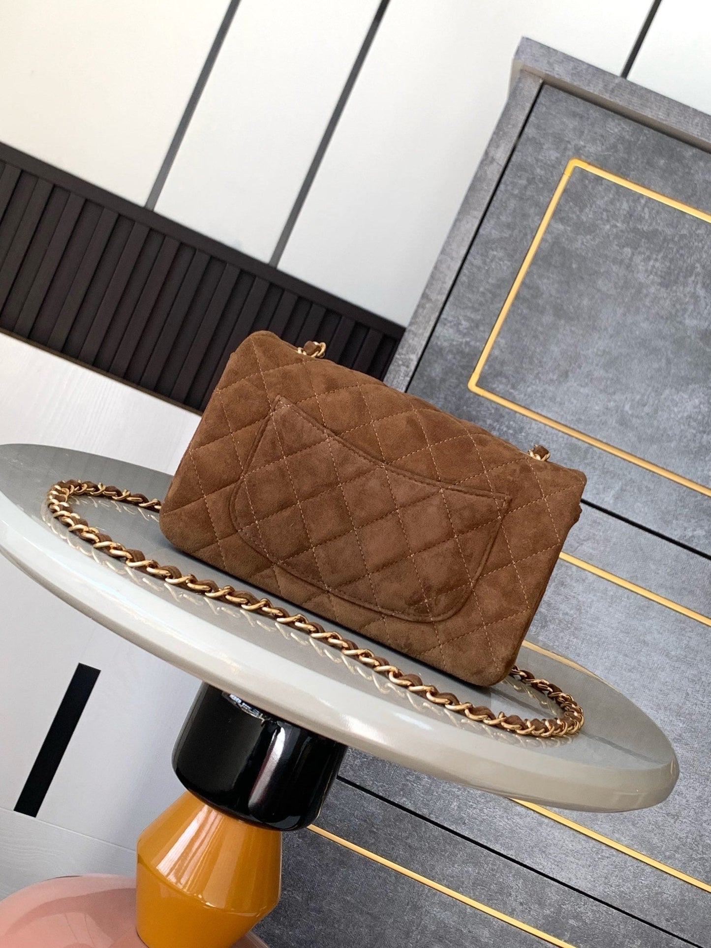Suede Classic Flap