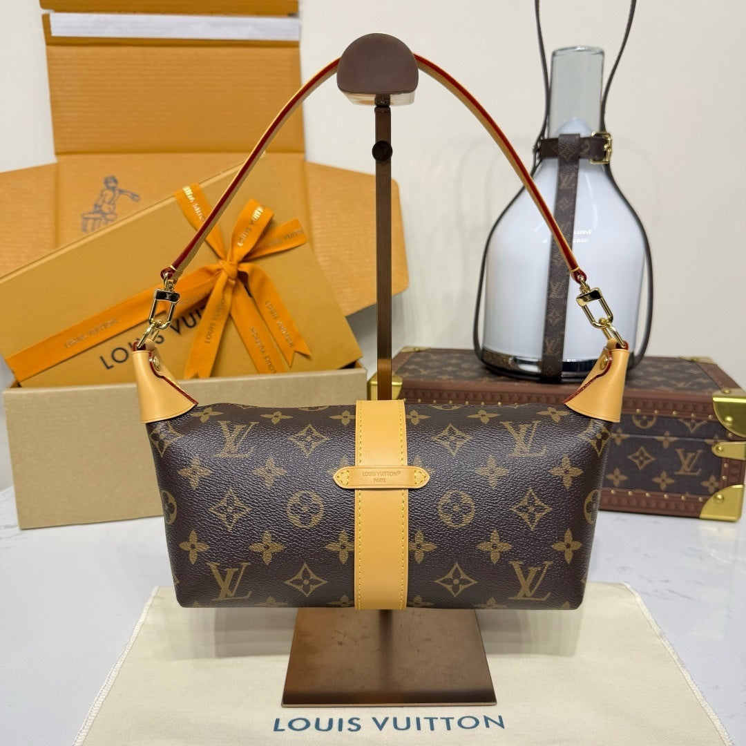 Pochette Mia