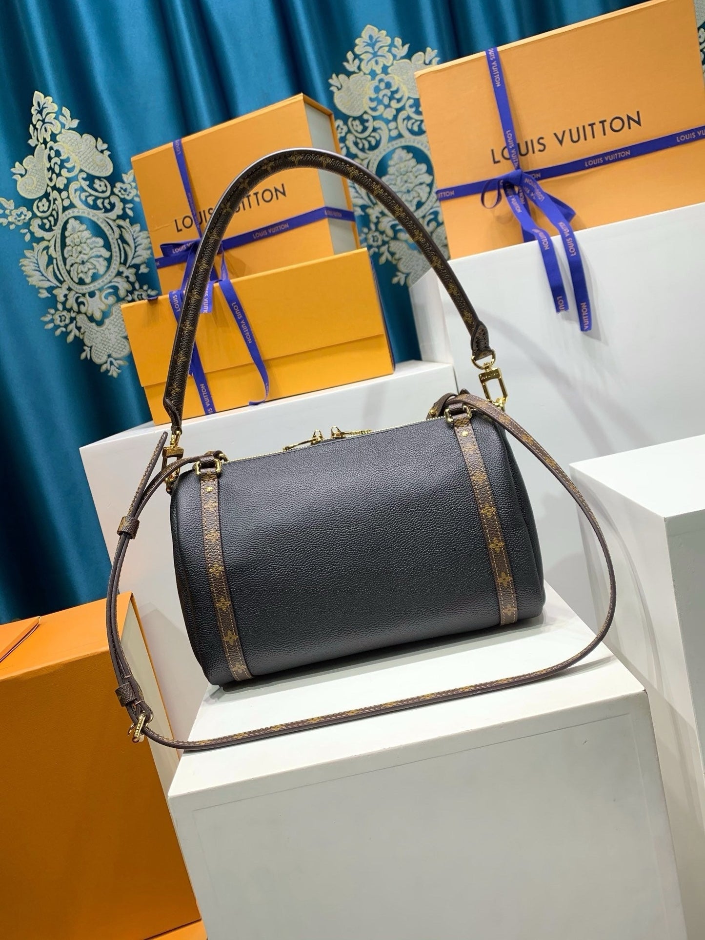 Express Medium Bag