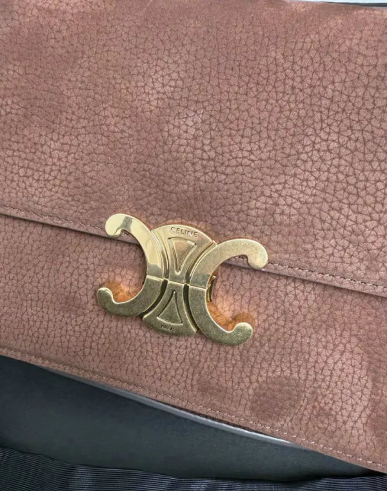 Triomphe Suede
