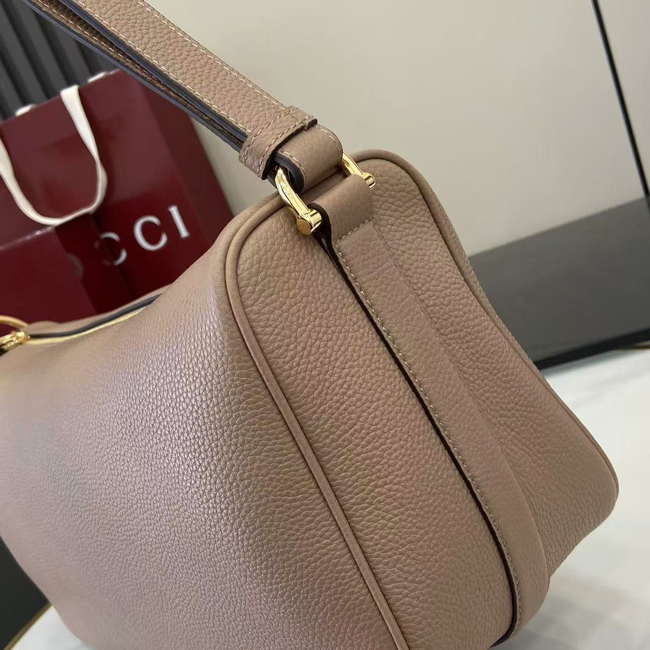 Half Horsebit Bag