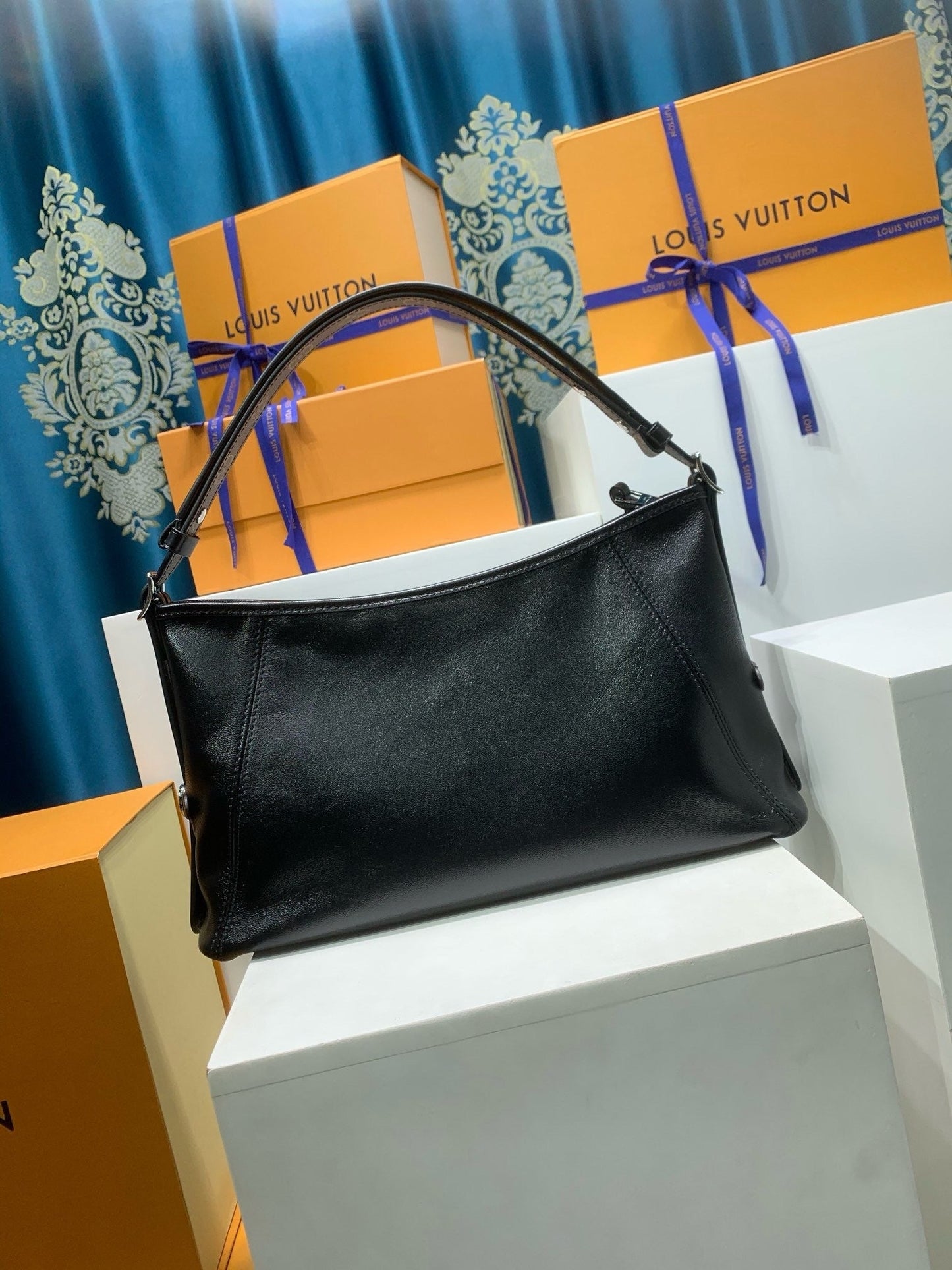 East West Carryall