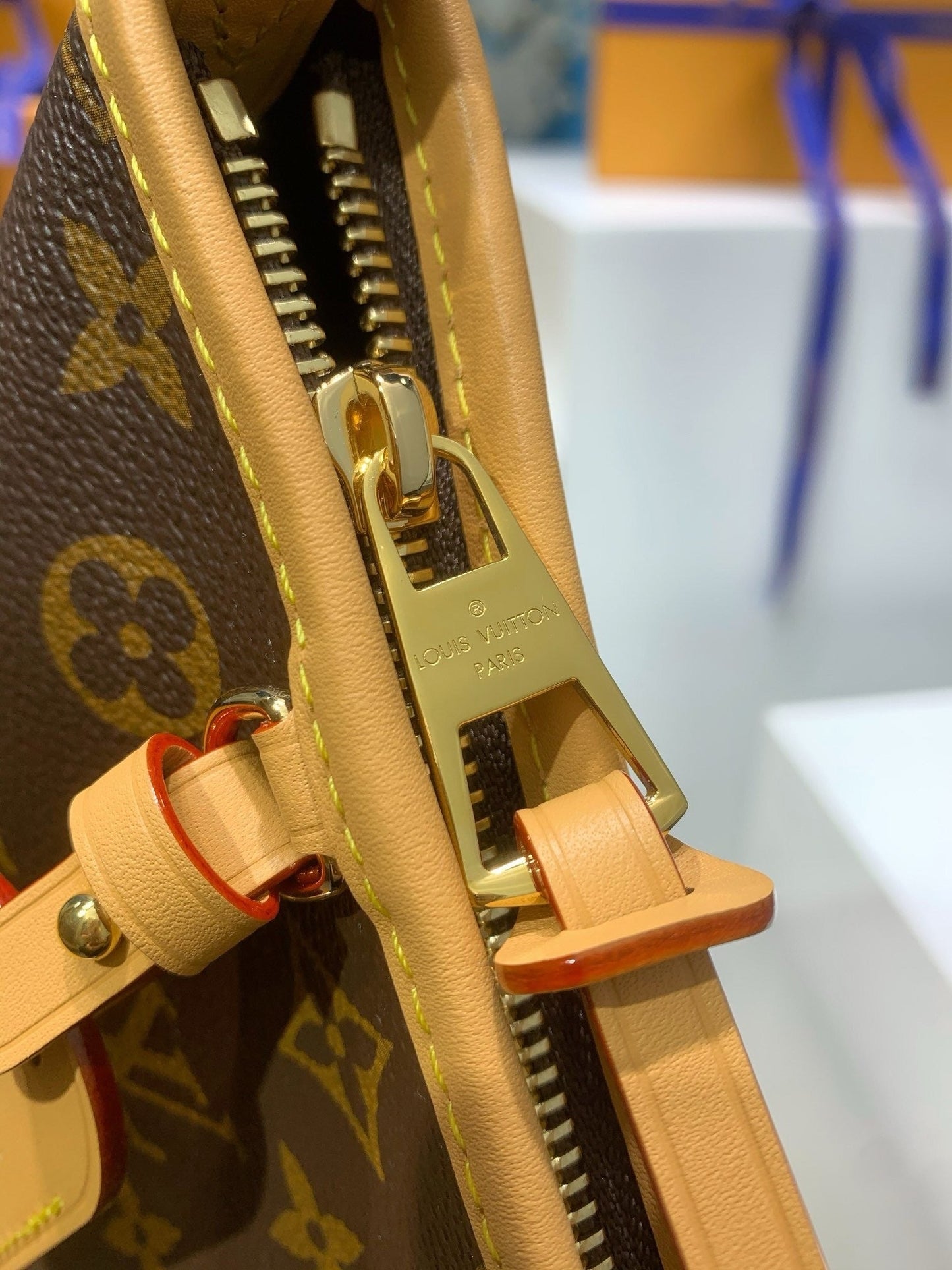 East West Carryall