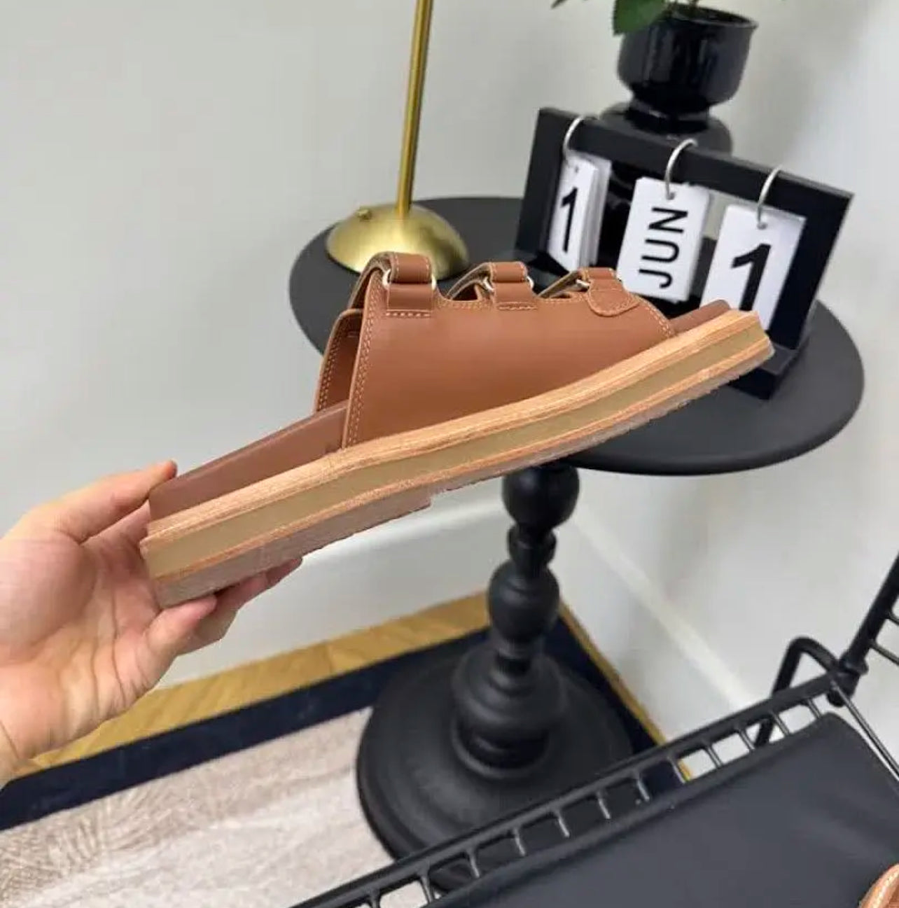 Triomphe Sandals