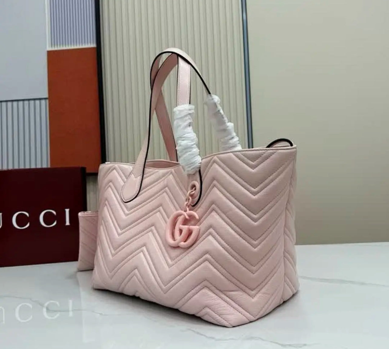 GG Tote