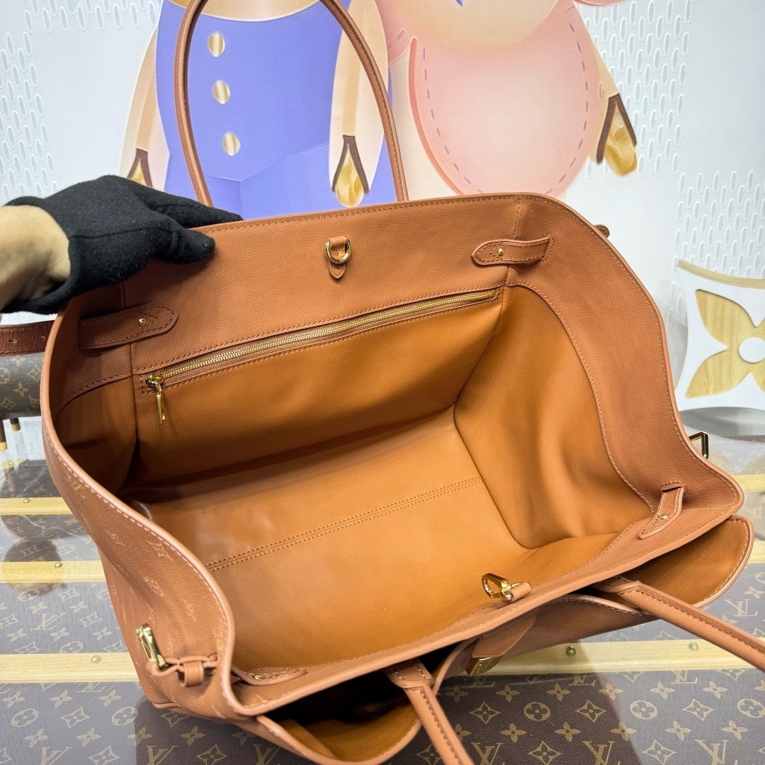 Vendome Tote