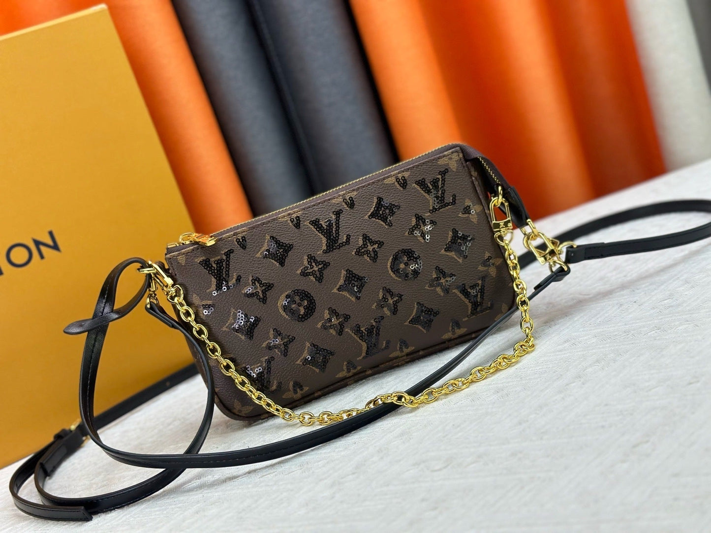 Pochette Accessories