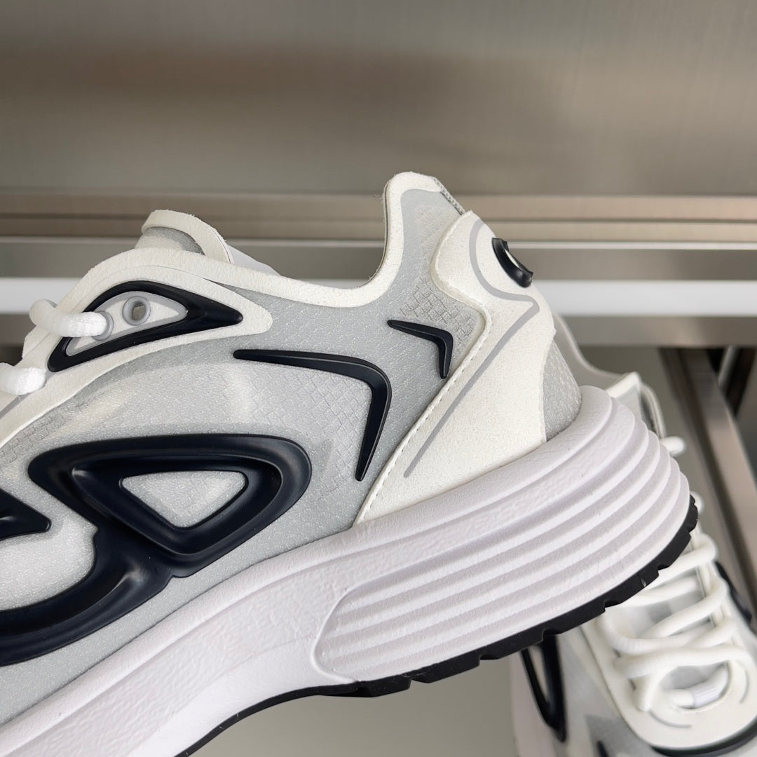 B30 Trainers