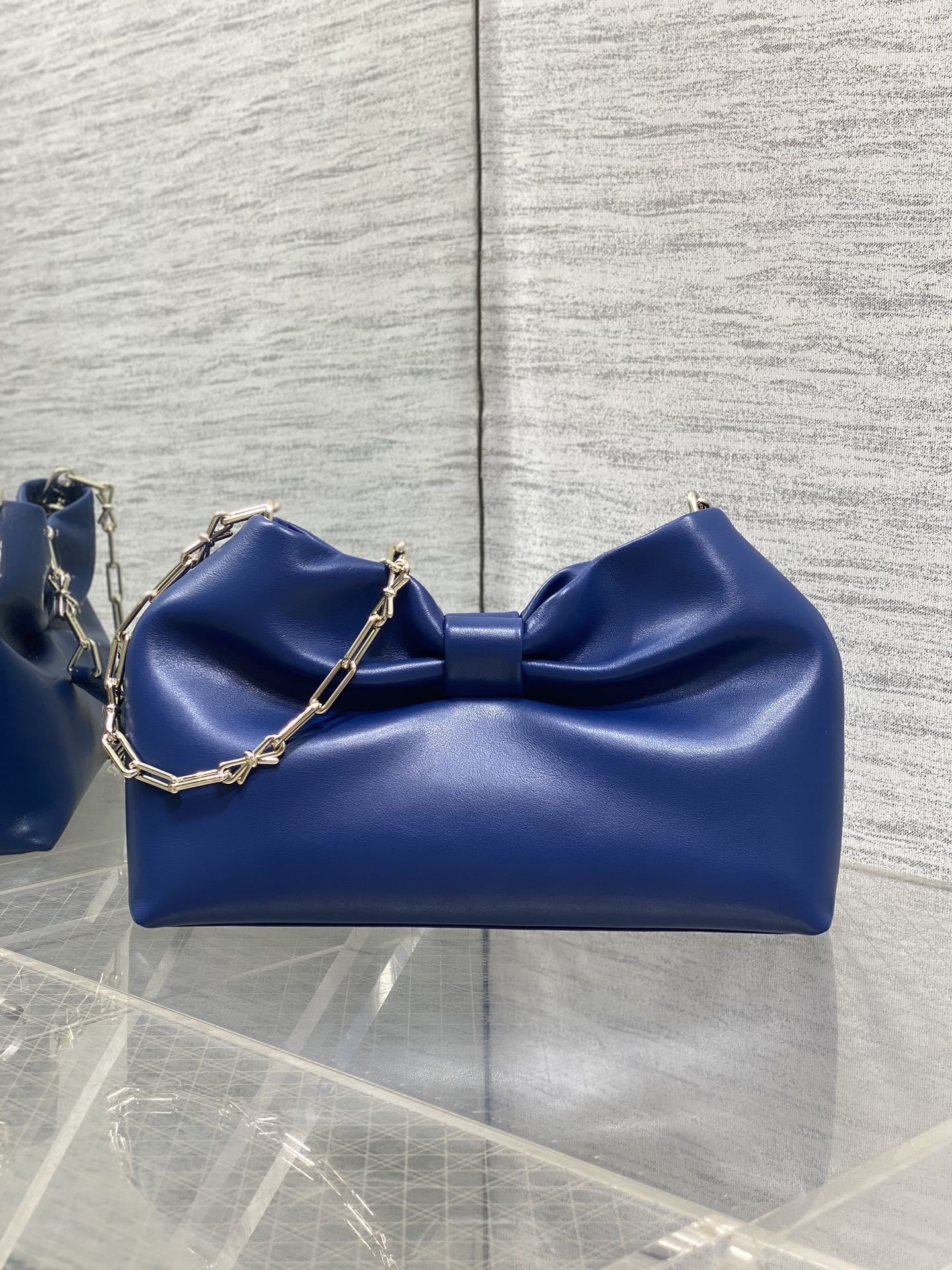 Medium Bow Bag